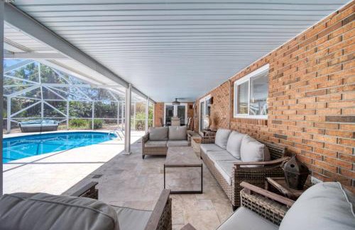 Bay Harbour House | Lighthouse Retreat With A Pool