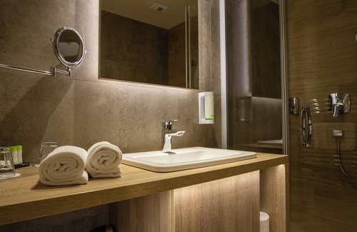 Miskolc-Tapolca Hotel | Lignum Hotel