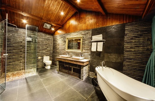 Dayan Old Town Hotel | Lijiang Wengjia Dayuan