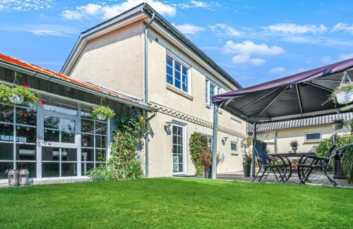 Nordenskov House | Like Home Holiday House 9 B