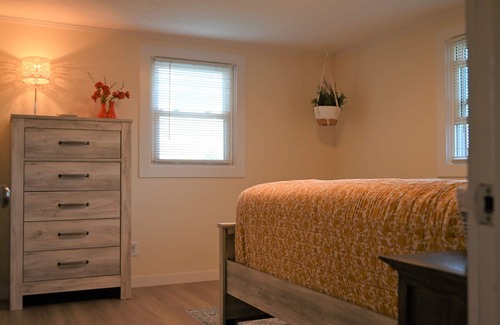 North Hampton Other | LiKenSco Farm Beach House! Minutes to the beaches☀️