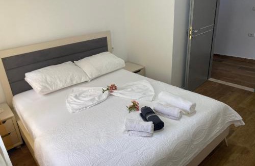Himare House | Lila view