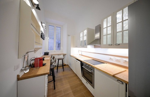 Rione XVIII Castro Pretorio Apartment | Lilla Home