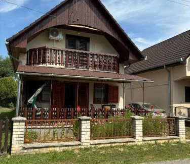 Csokonyavisonta House | Lilla Vendégház