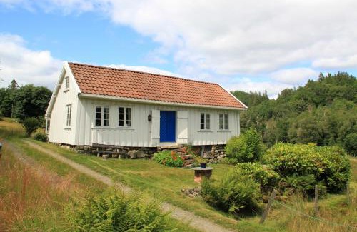 Farsund Ski Chalet | Lille Gjersdal - Et unikt opphold 100 år tilbake i tid