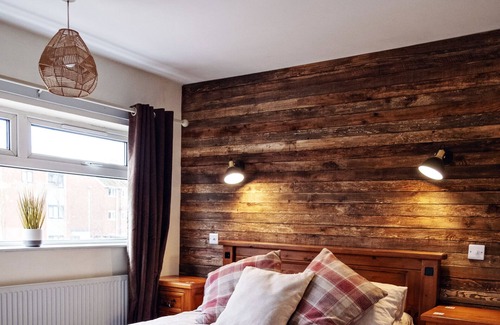 Hoole House | Lilly Cottage Romantic Log Burner & Sauna Retreat