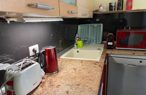 Luino Apartment | LILLY House - garden, barbecue, free parking, wifi, 5 mins from the lake by car