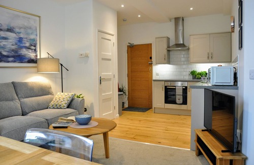 Wellington Apartment | Limekiln - Immaculate Serviced Apartment