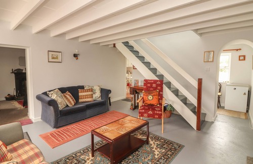 Carran Cottage | LIMESTONE COTTAGE, family friendly in Carron, County Clare
