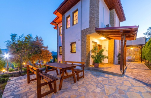 Akyaka House | Limon Villa Akyaka Daily Weekly Rentals