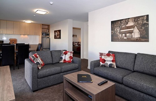 Lincoln Hotel | Lincoln Motel