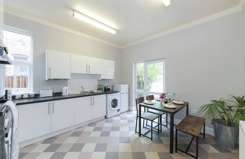 Beeston Apartment | Linden Grove 1 - Fresh and Modern 1 Bed apartment