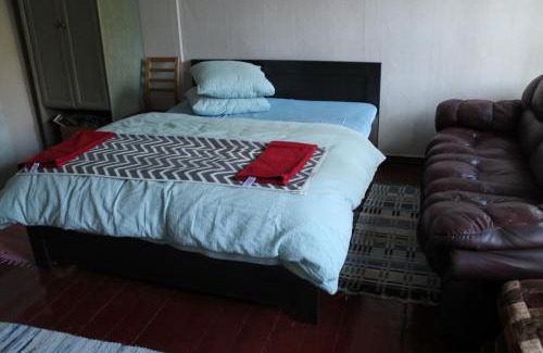 Parnu County Apartment | Lindi kooli kohvik