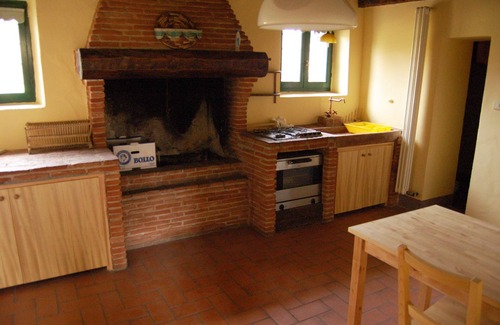 Valeggio sul Mincio House | Lindoro - tasteful apt., garden, quiet, close to Peschiera del Garda