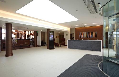 Lingfield Hotel | Lingfield Park Marriott Hotel & Country Club