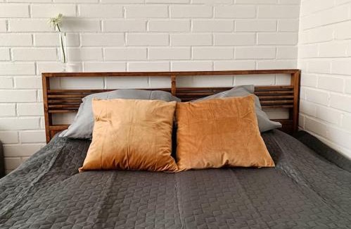 Hameenlinna Apartment | LinnaLoft - Viihtyisä asunto linnan vieressä omalla sisäänkäynnillä
