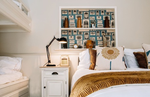 Dromore Bed & Breakfast | Lisnacurran B&B - The Parlour Room