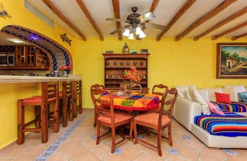 Puerto Aventuras Condo | Listen to the ocean at night!