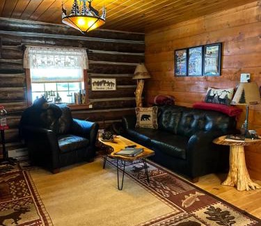 Day House | Little Bears CABIN in the ADIRONDACKS