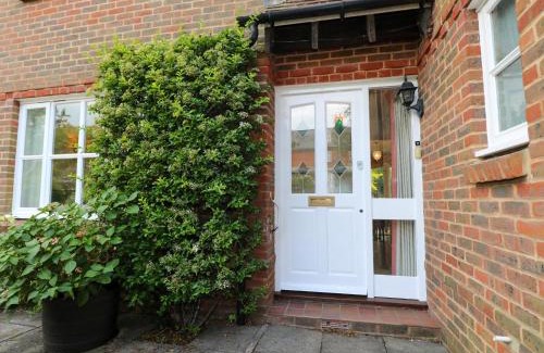 Tenterden House | Little Birches