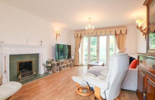 Tenterden House | Little Birches