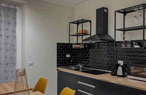 Zona XVI Torrenova Apartment | Little Gardens Guest House