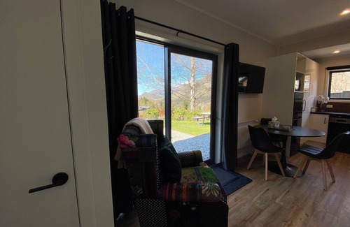 Arthur's Point Ski Chalet | Little Gem close to Coronet Peak and town centre