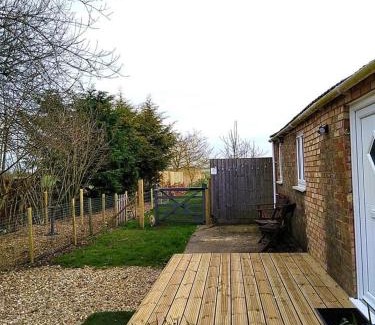 Tilney Fen End Apartment | Little Owls Nest Holiday Home
