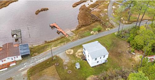 Windmill Point House | Little Oyster Oasis