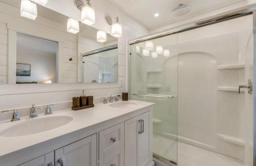 Cedarburg House | Little Red House