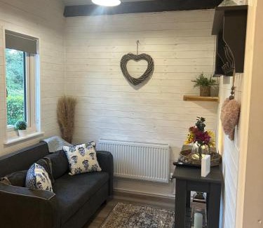 Tudenham Cabin | Little Rock Cabin
