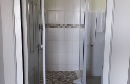 Jongensfontein Bed & Breakfast | Little Rock Guest House