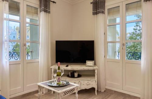 Old Town Apartment | Little Sopranis Little Apartments