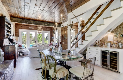Brenham House | Little spot of Heaven, watch the amazing sunsets