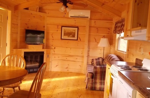 Spruce Pine Cabin | Little Switzerland Cabin For Romance And Soul Shine!