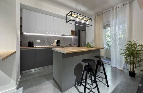 Ilisia Apartment | LIV - Modern Comfort Oasis in Pagrati