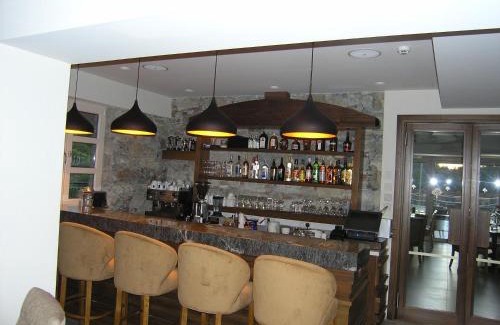 Kyperounta Hotel | Livadia Hotel Kyperounta