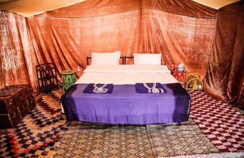 Ouazguita Hotel | LIVE A THOUSAND AND ONE NIGHT AT DAR AGUERGOUR