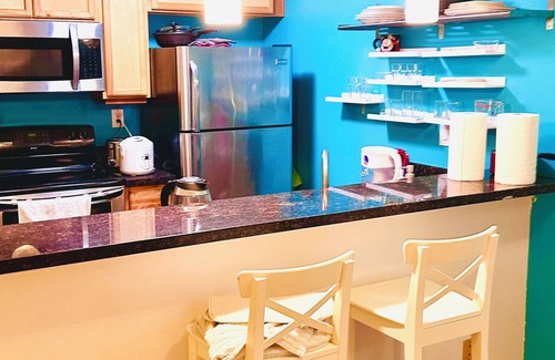 Westwood Condo | Live in Style and Convenience Near UCLA, Beverly Hills, and Santa Monica!