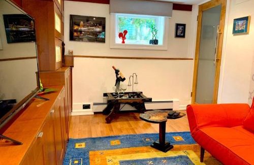 Providence Apartment | Live in this iconic East Side lower level unit