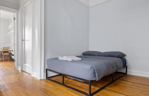Inwood Apartment | Live In Upper Manhattan on Budget