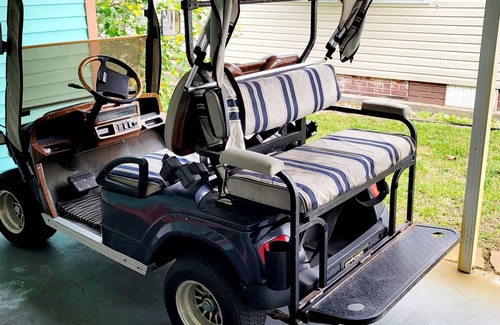 Edgewater House | Live it up "Florida Style" with an included golf cart.