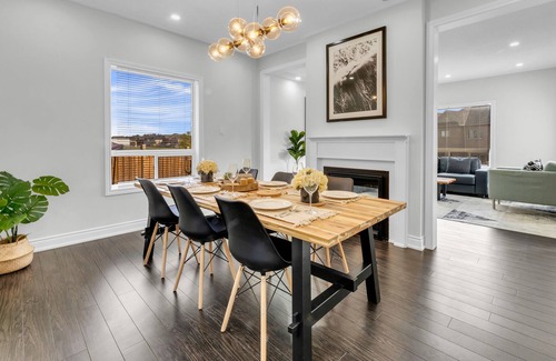Durham Region House | Live Large in 7BR, 5Bath Home with Hot Tub, Pool, Patio & More
