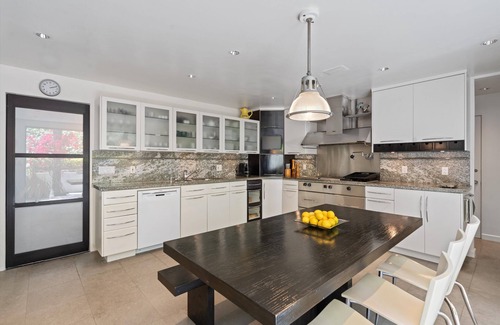 Beverly Hills Villa | Live Like a Star in this Luxury FULLY staffed Beverly Hills Villa, 4Beds/5 baths