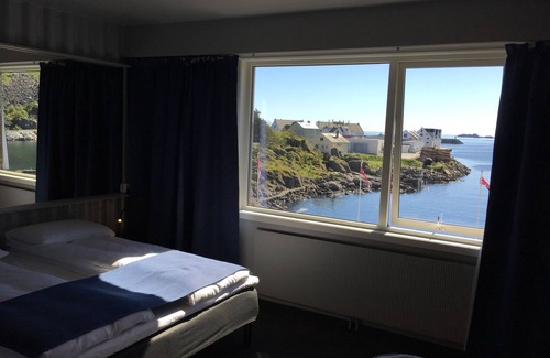 Stamsund Hotel | Live Lofoten Hotel