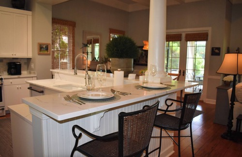 Bluffton Cottage | Live Oaks Cottage - Golf Course Views & Lowcountry Charm in Bluffton, SC