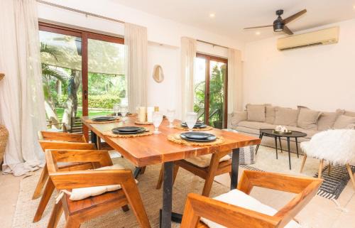 Puerto Aventuras House | Live the Bohemian Style Surrounded by Greenery