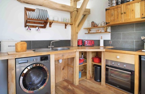 Whitland Cabin | Living Roof Log Cabin Overlooking Private Woodland