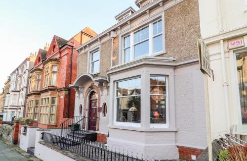 Llandudno House | Livingstone House