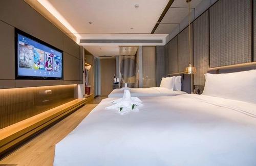 Shiqiao Hotel | LIZ International Hotel Panyu Ginza Shiqiao Metro Branch - Free Shuttle Bus to Canton Fair Complex During Canton Fair Period